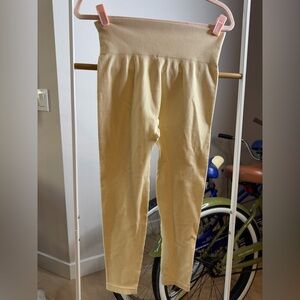 Women's Beige Ribbed Leggings